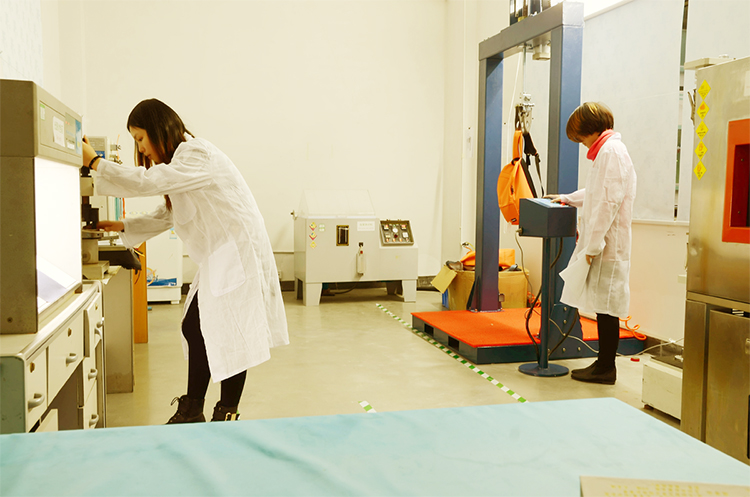 ���Ʊ���������